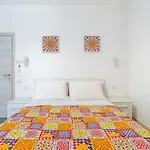 Agora 3*