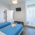 Agora