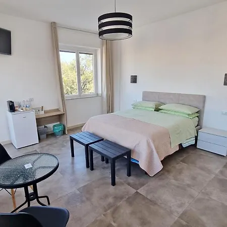 Agora Bed & Breakfast