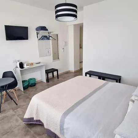 Agora Bed & Breakfast