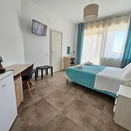 Agora Bed & Breakfast *